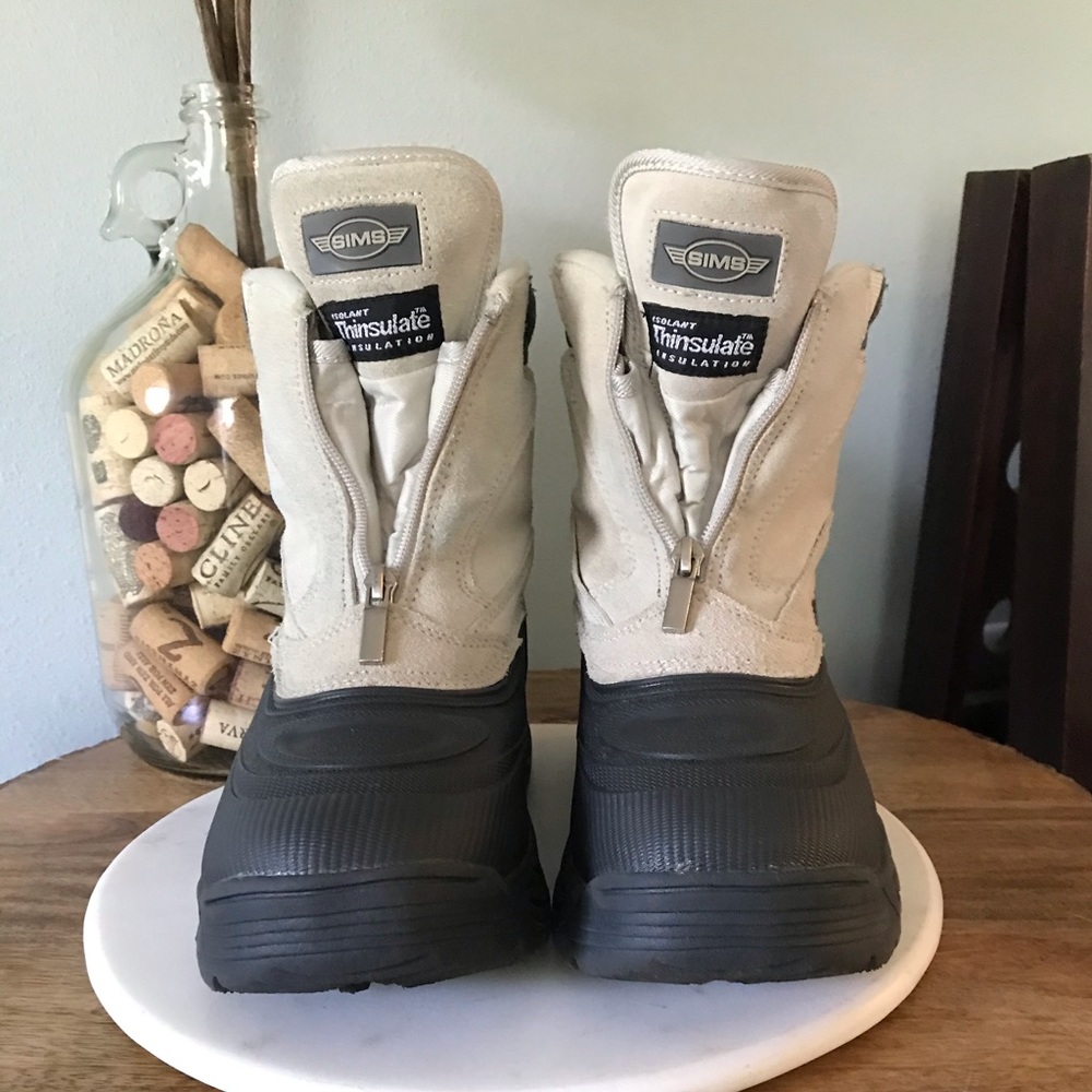 Boots - Picture 8 of 12